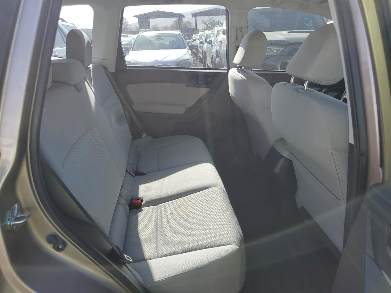 2015 Subaru Forester - Image 11