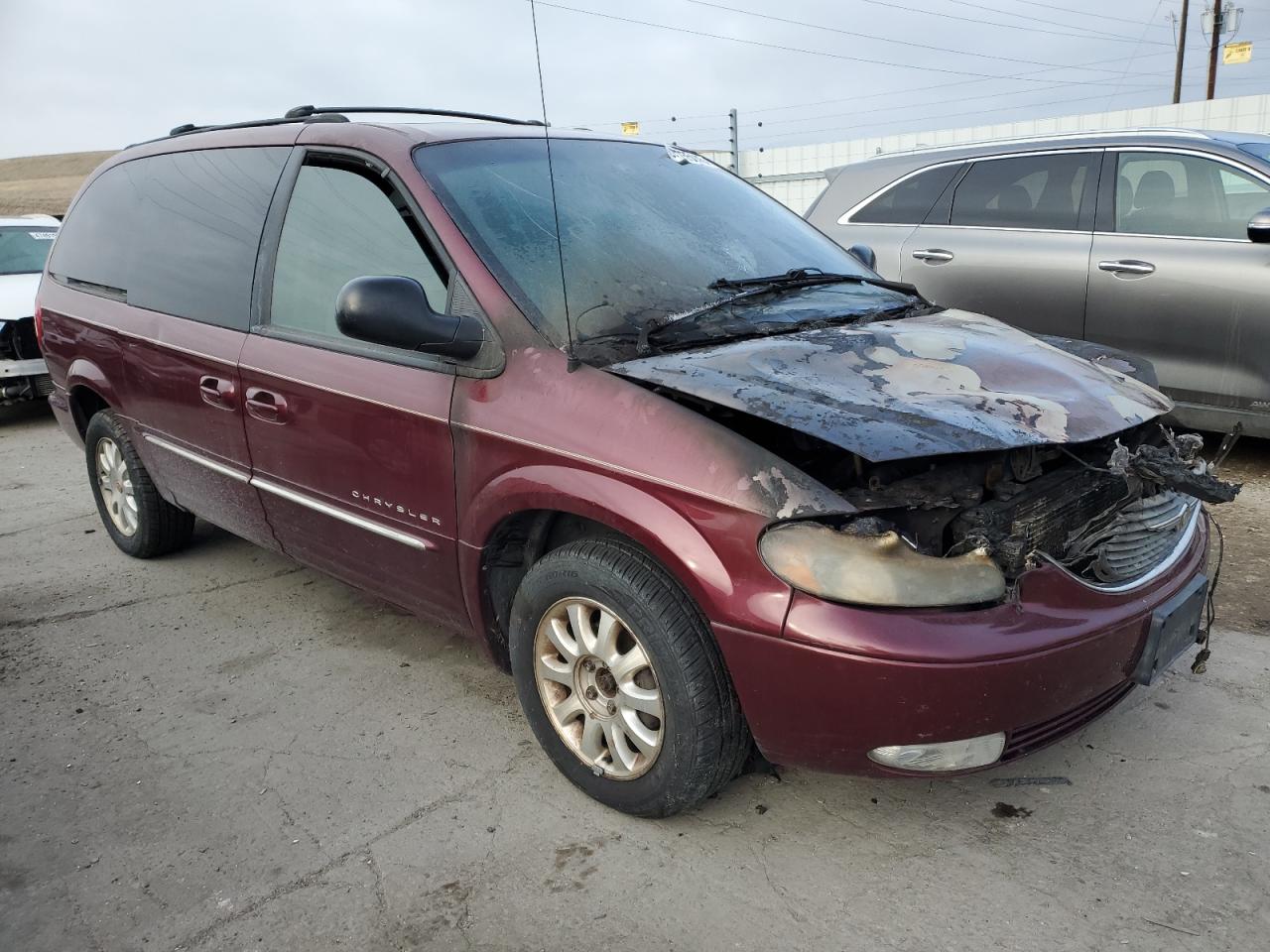 2001 Chrysler Town & Country - Image 4