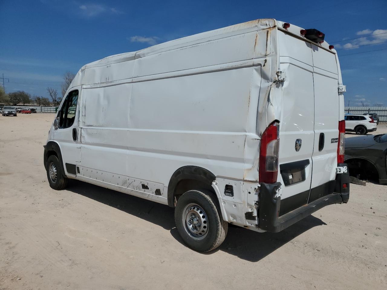 2024 Ram Promaster 2500 2500 High white null gas 3C6LRVDG8RE137318 photo #3