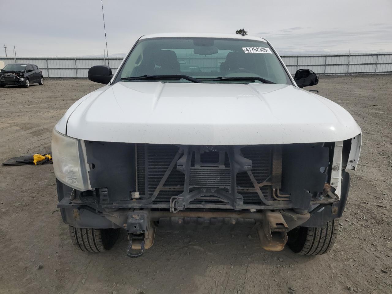 2008 Chevrolet Silverado - Image 5