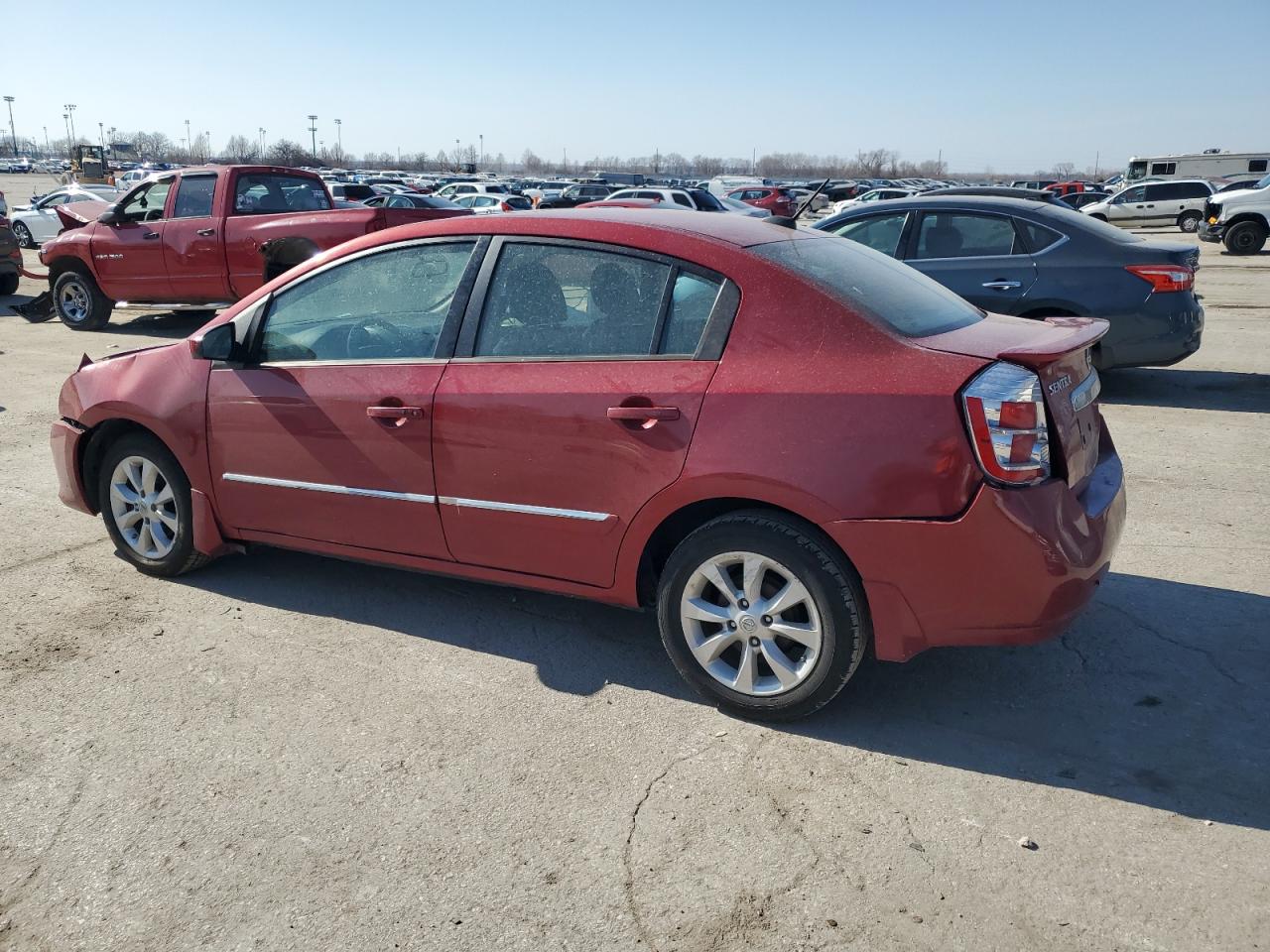 2011 Nissan Sentra - Image 2