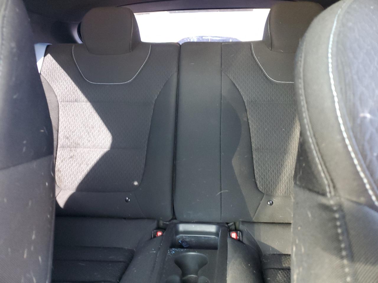 2020 Hyundai Veloster - Image 10