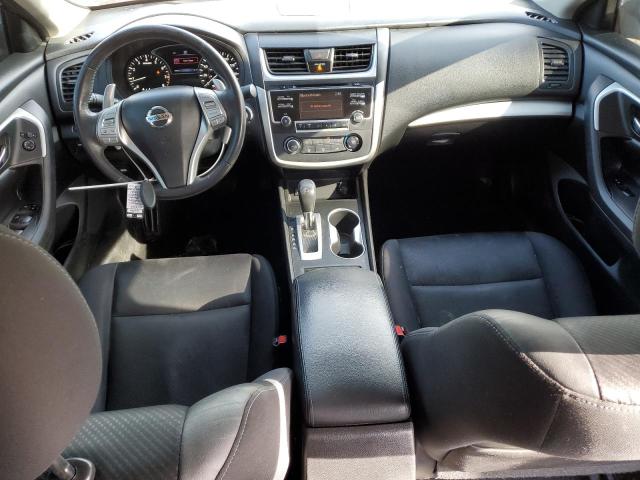  NISSAN ALTIMA 2017 Czerwony