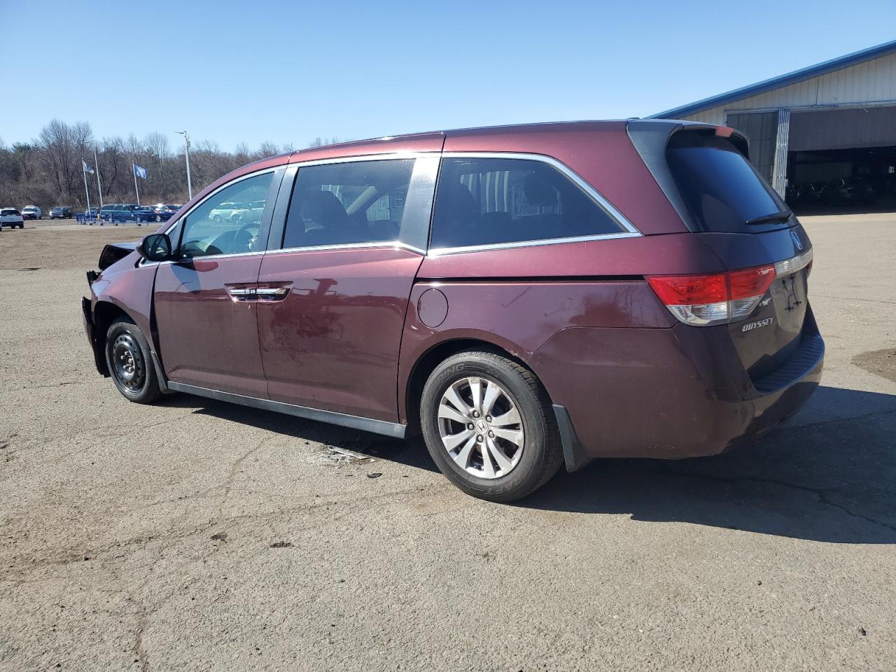 2014 Honda Odyssey - Image 2
