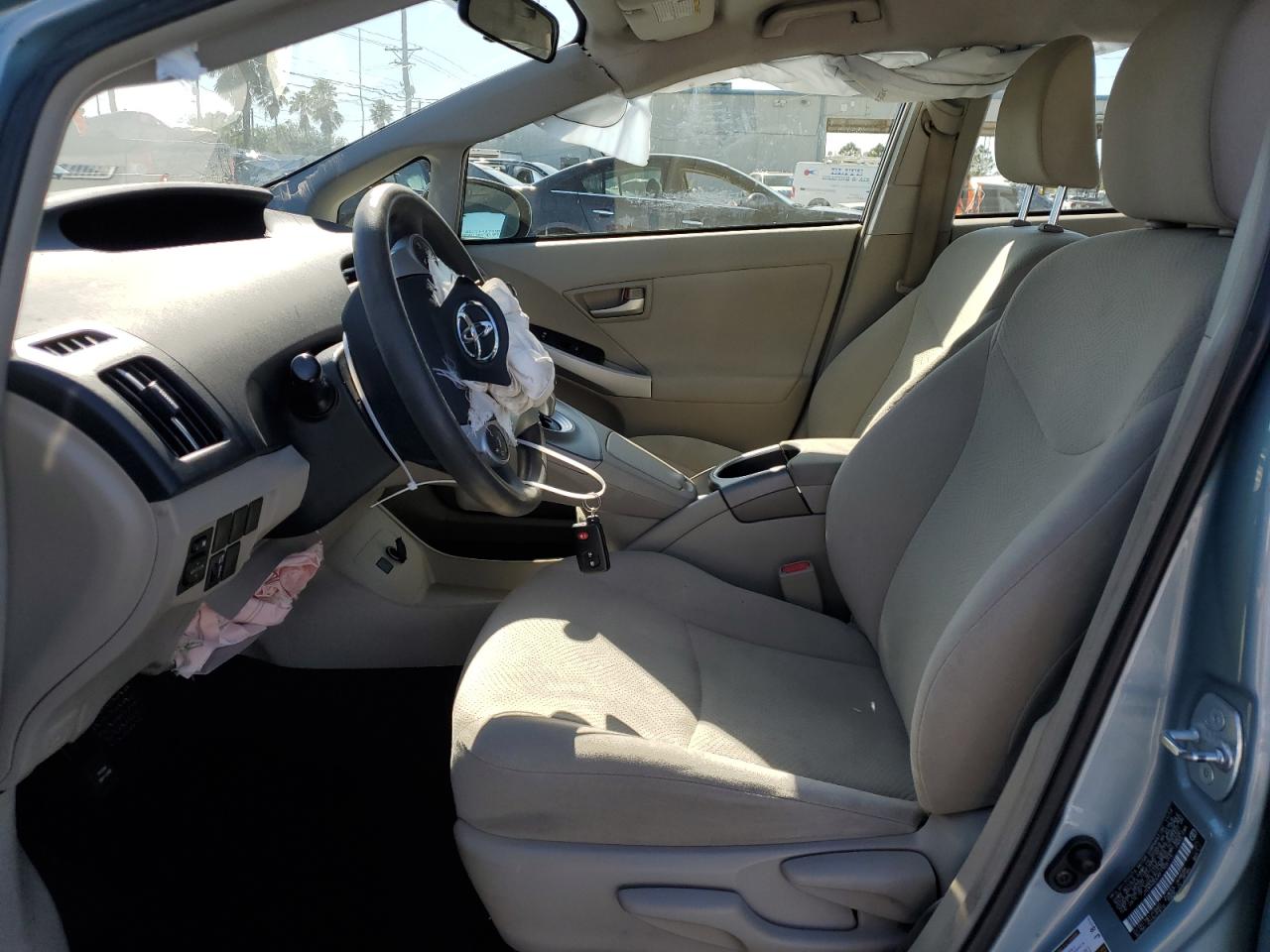 2015 Toyota Prius - Image 7