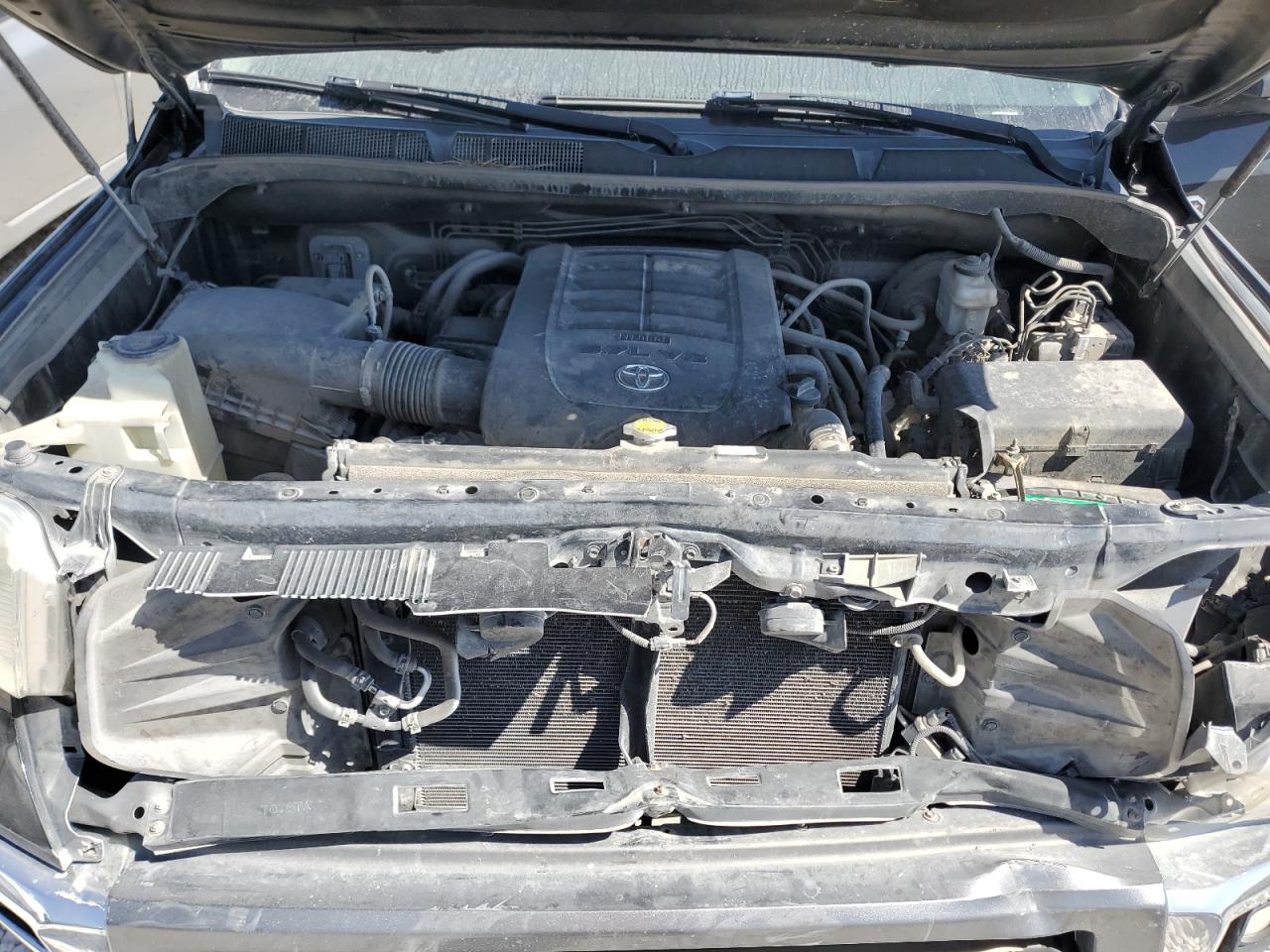 2016 Toyota Tundra - Image 11