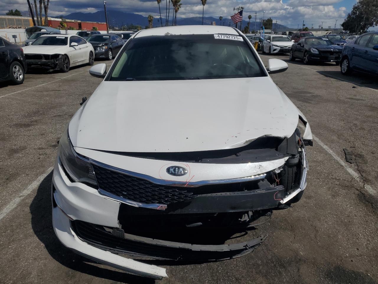 2016 Kia Optima - Image 5