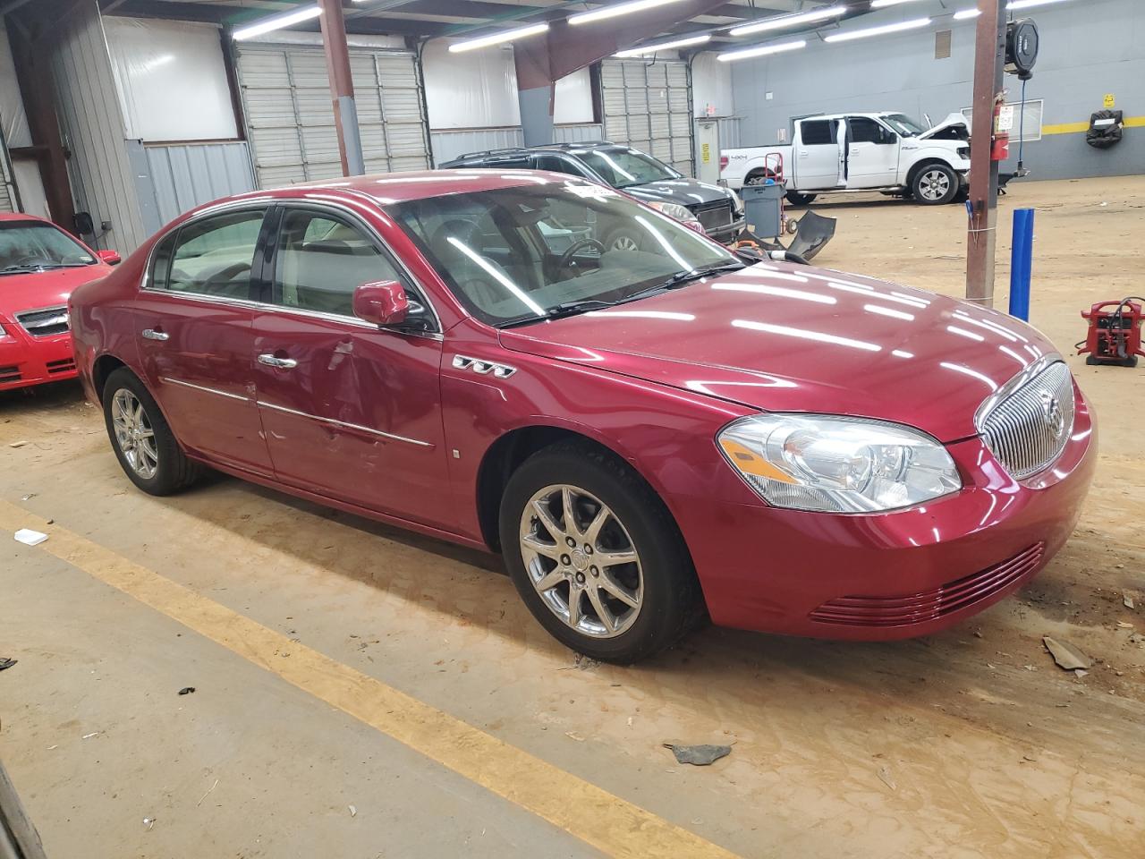 2008 Buick Lucerne - Image 4