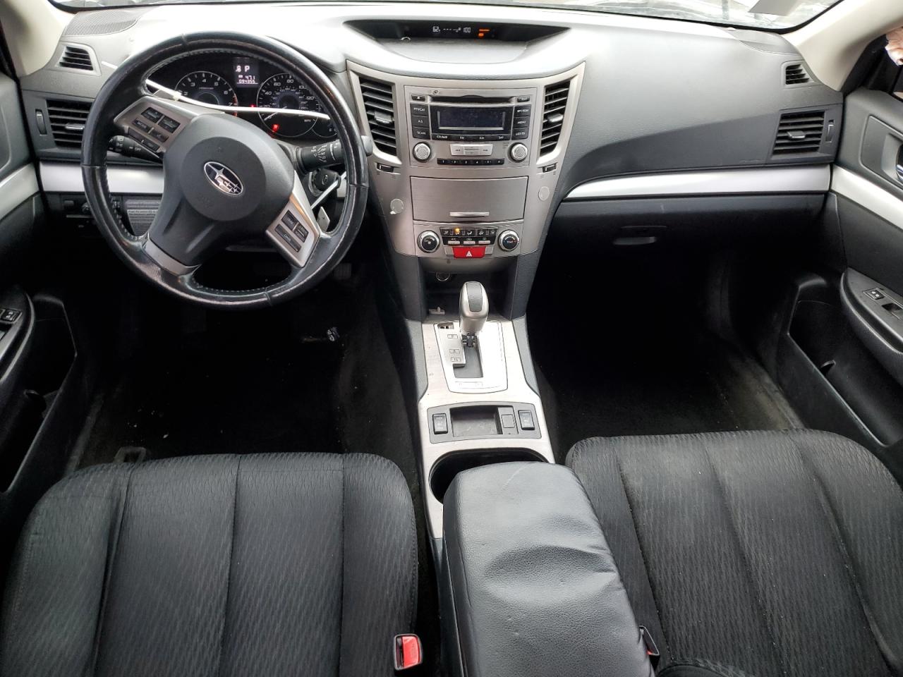 2012 Subaru Outback - Image 8