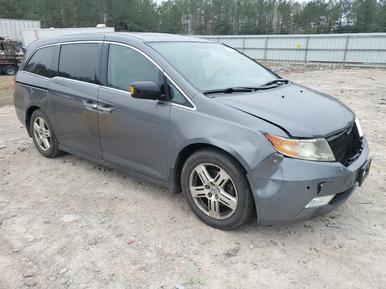 2012 Honda Odyssey - Image 4