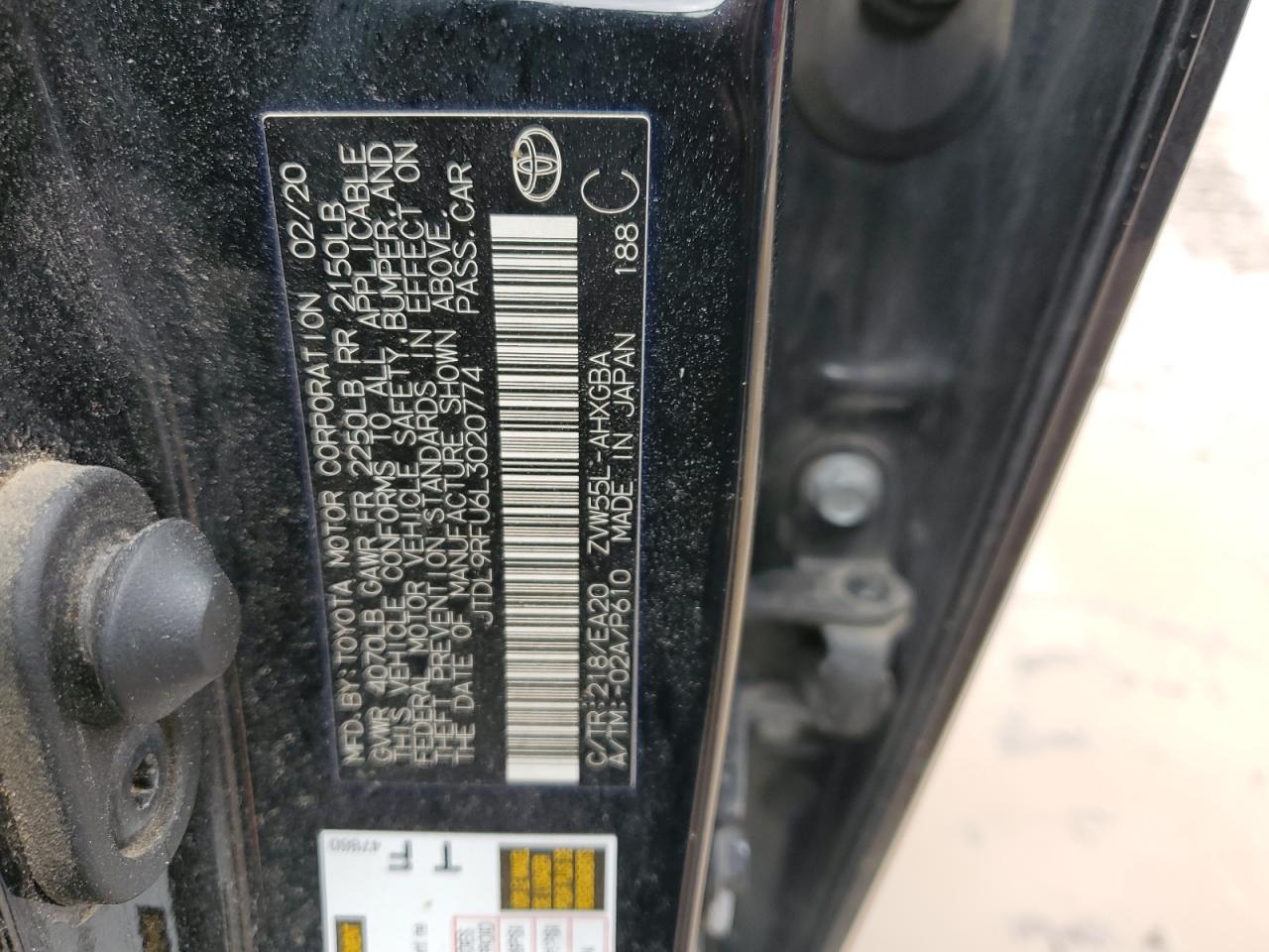 2020 Toyota Prius - Image 13