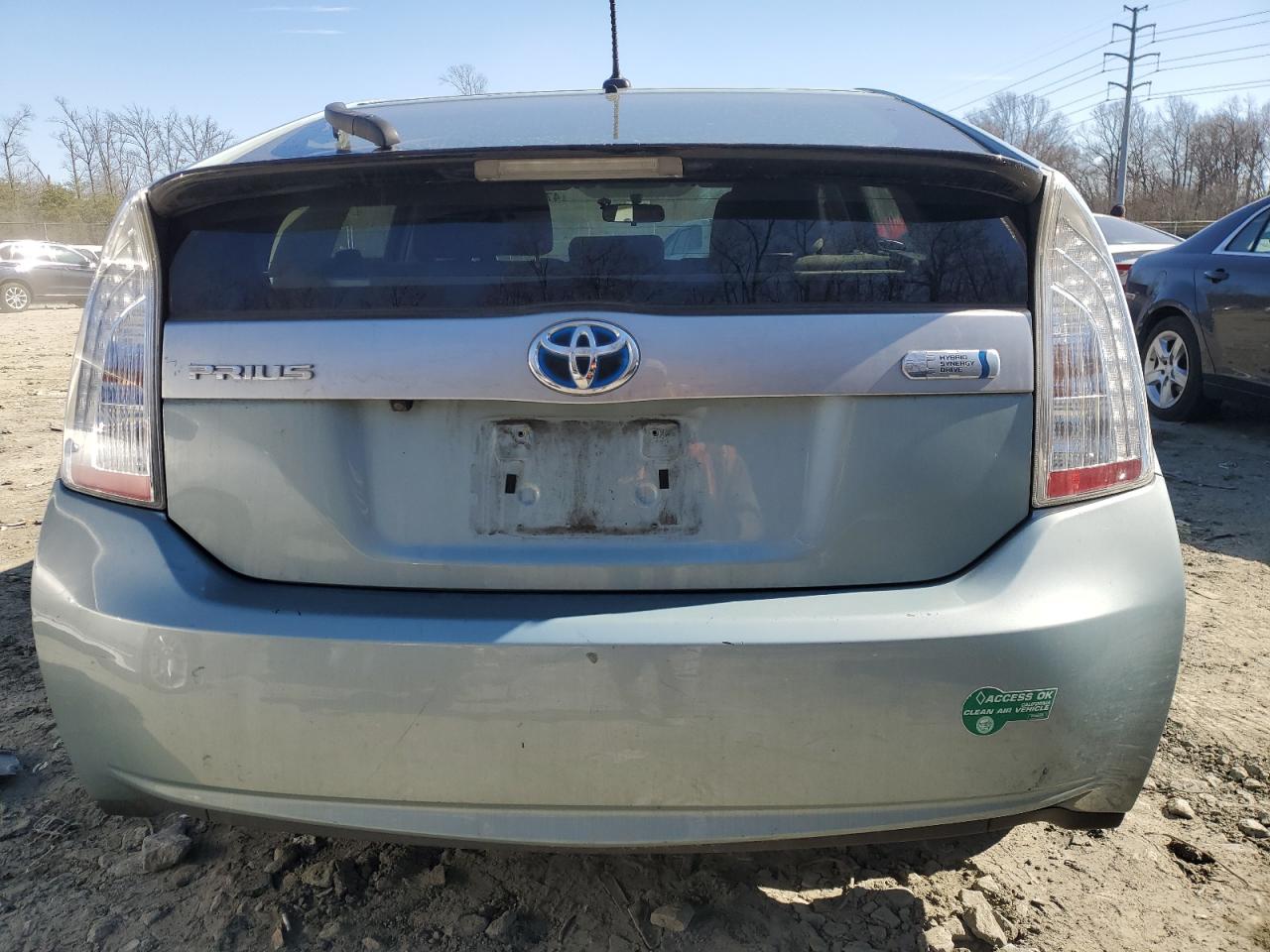 2013 Toyota Prius - Image 6