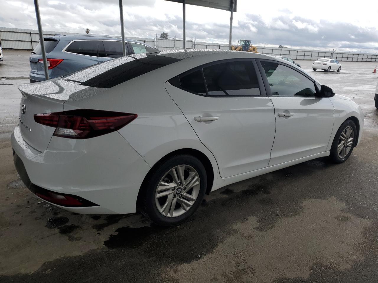 2019 Hyundai Elantra - Image 3