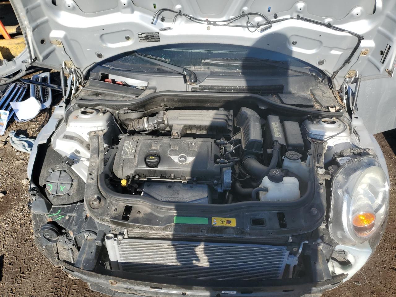 2011 MINI Cooper - Image 11