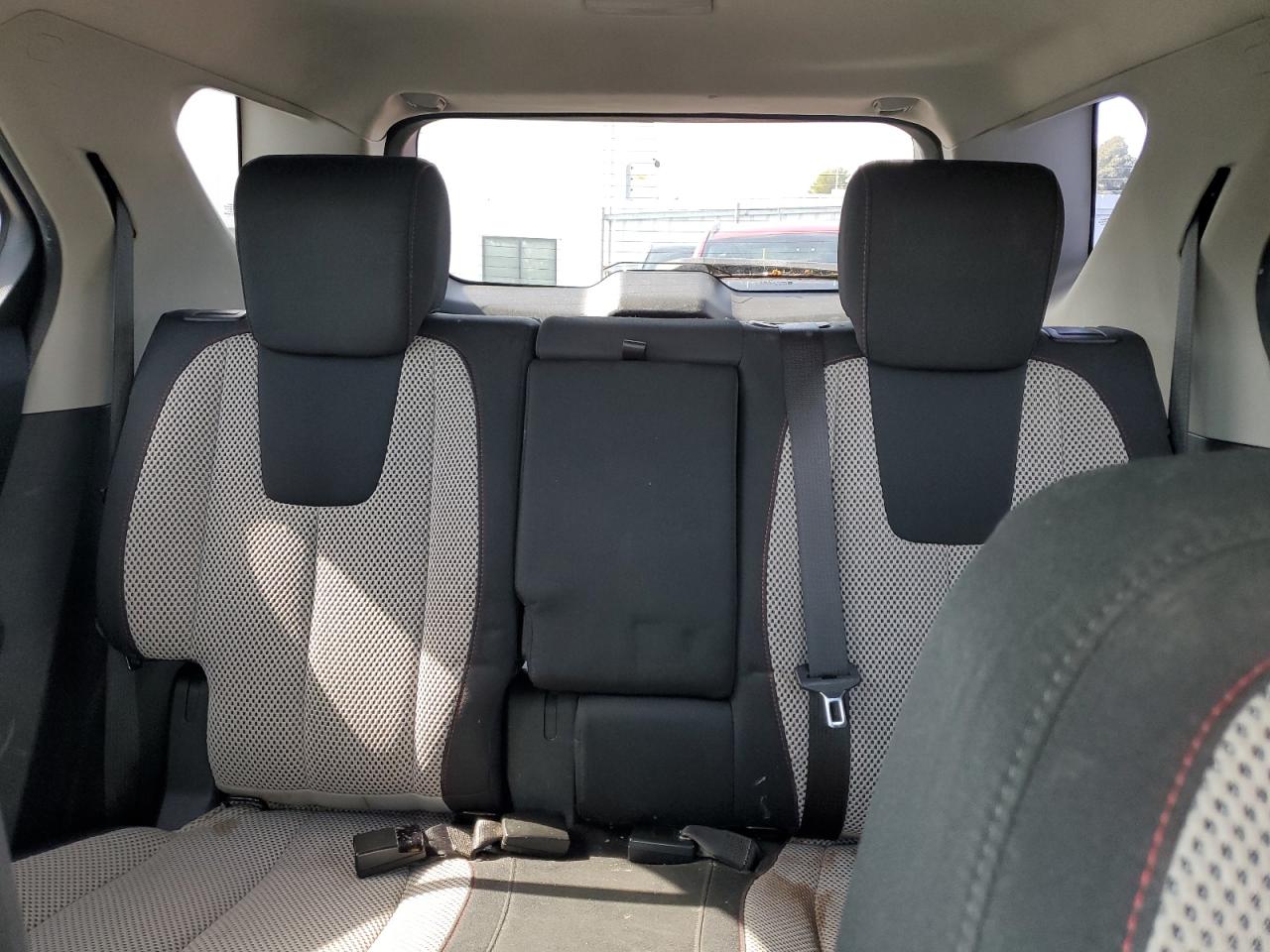 2010 Chevrolet Equinox - Image 10