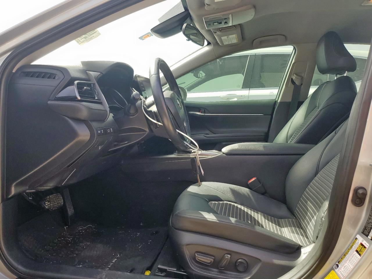 2021 Toyota Camry - Image 7