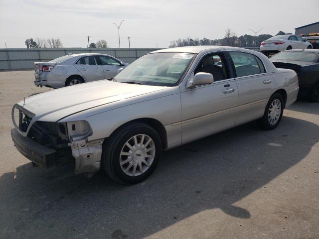 2007 Lincoln Town Car Signature