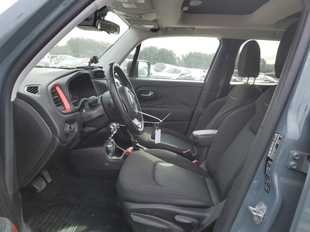 2016 Jeep Renegade - Image 7