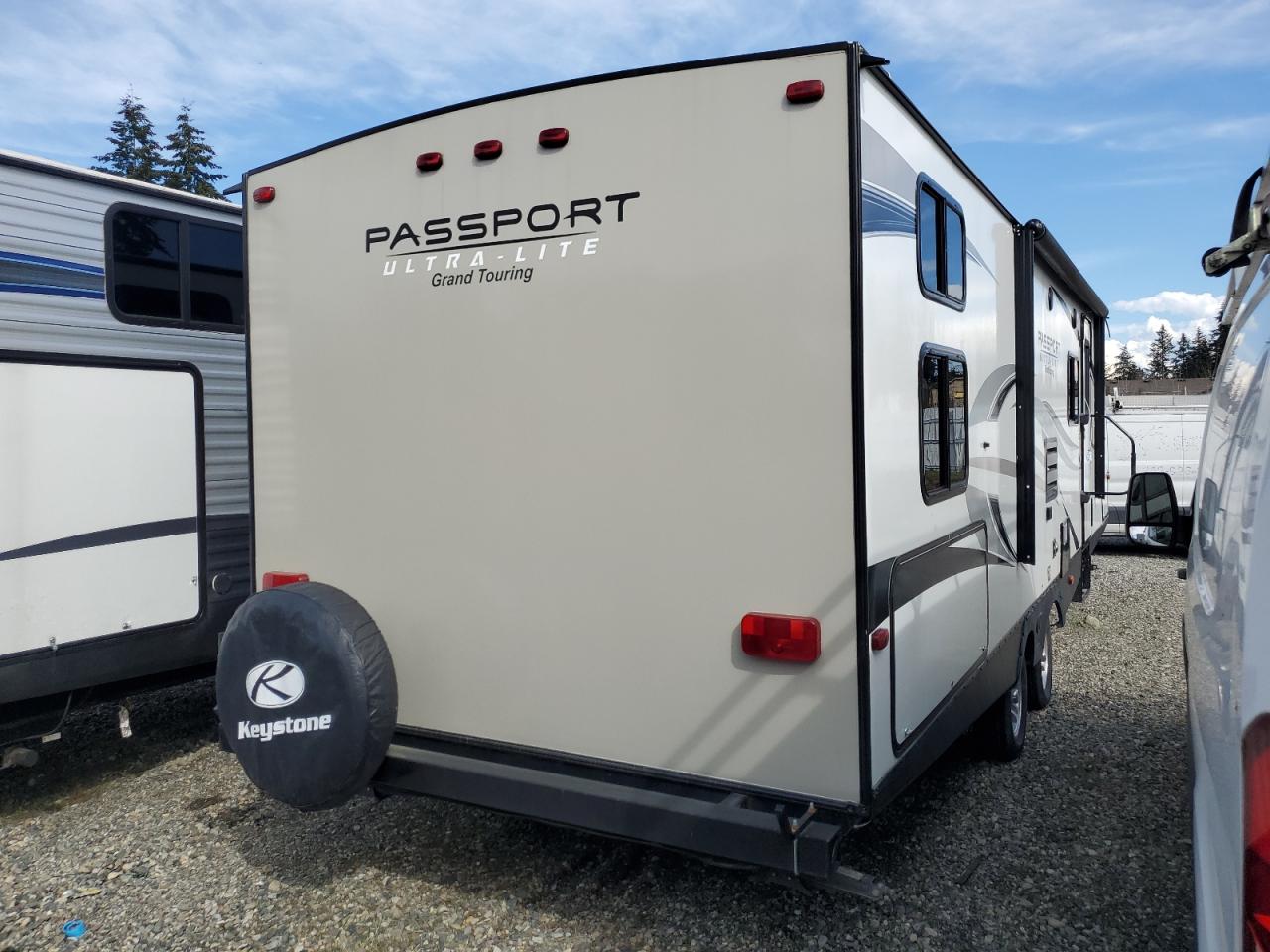 4YDT29227HX416301 KYRV PASSPORT 2017