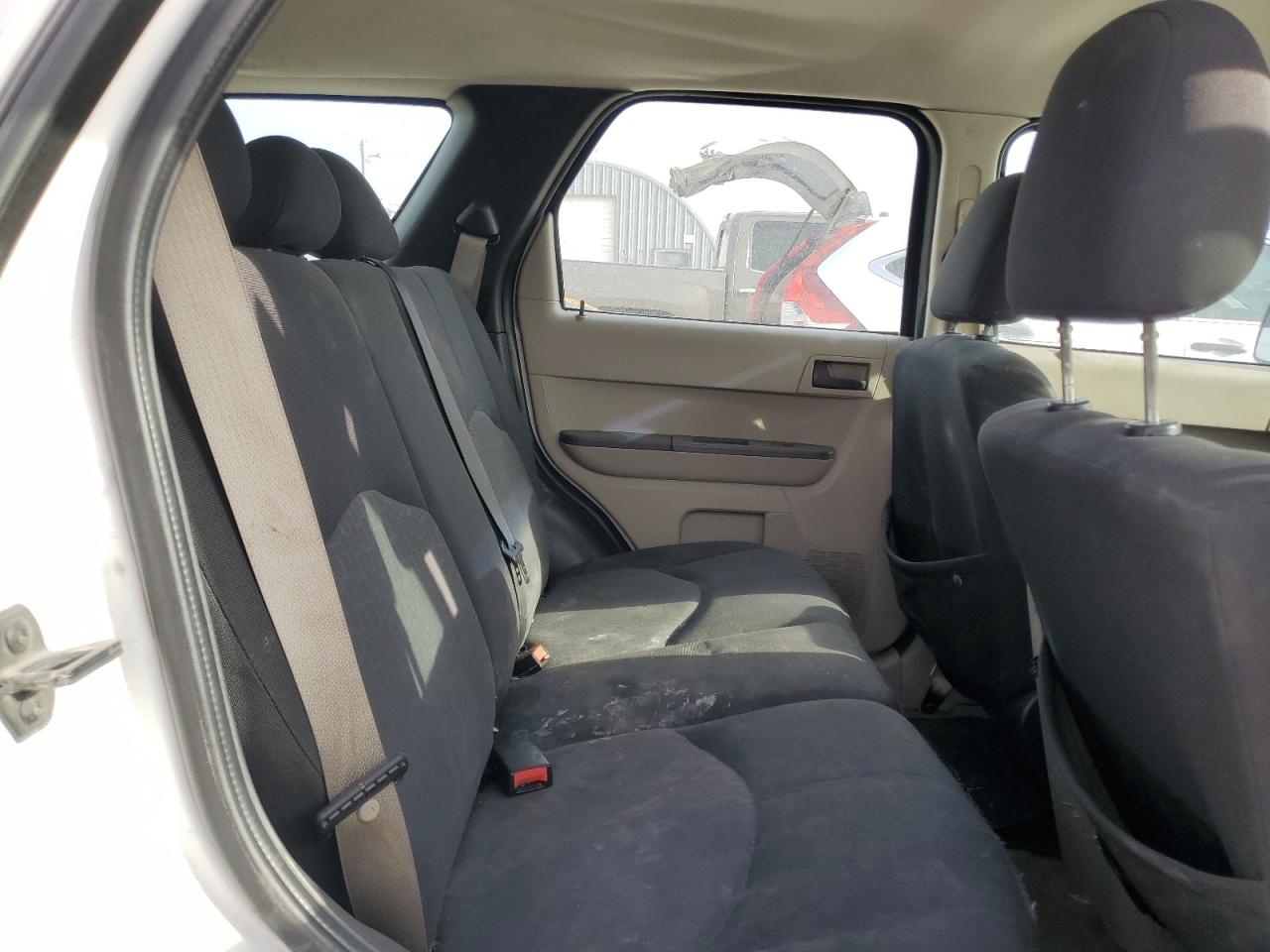 2010 Ford Escape Xls VIN: 1FMCU0C78AKD46891 Lot: 49100005