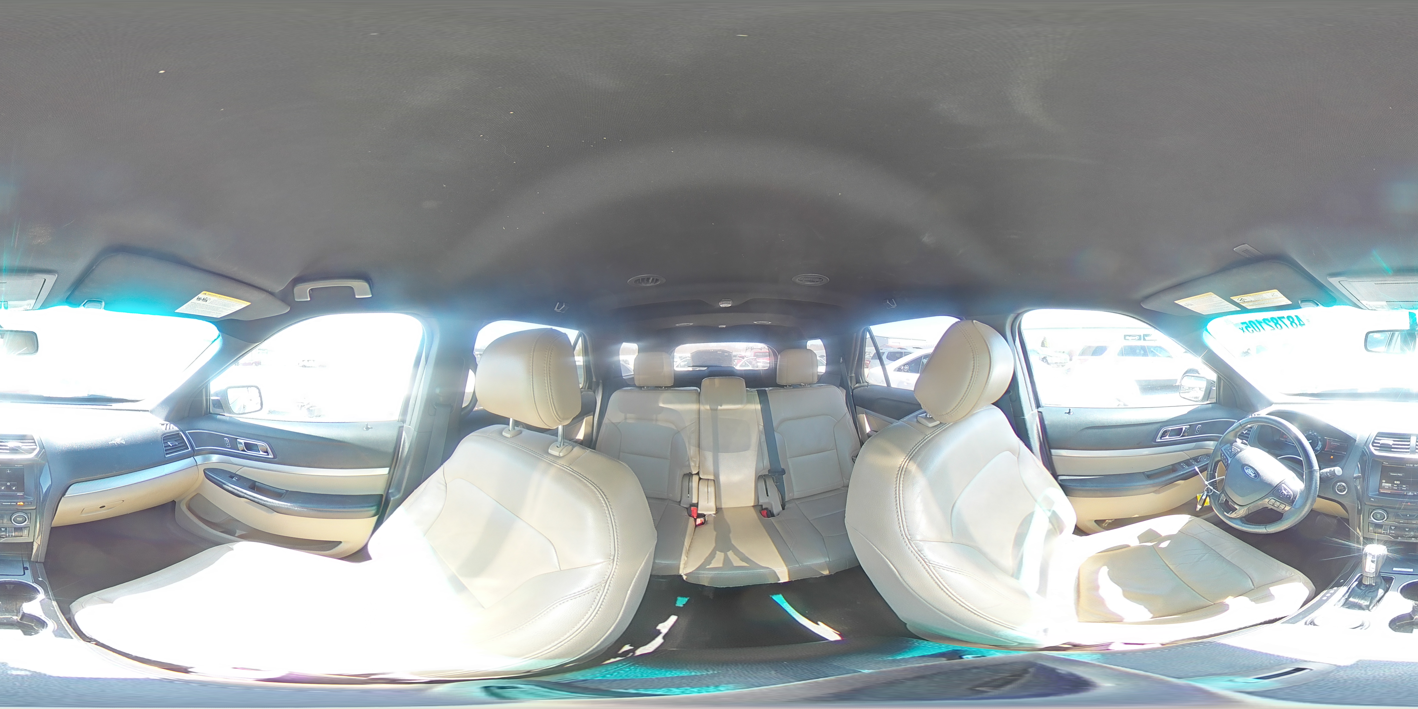 2016 Ford Explorer - Image 15