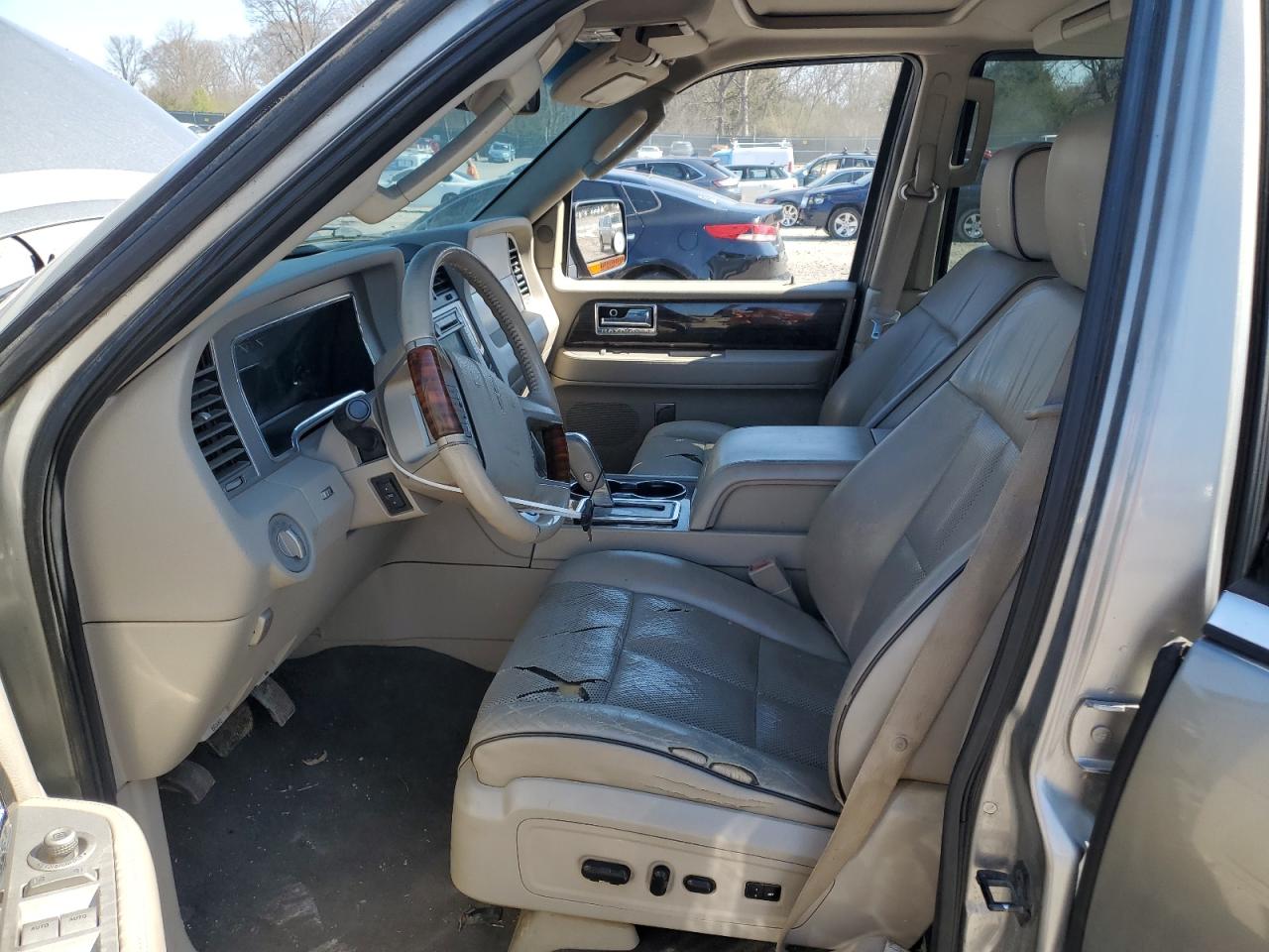 2008 Lincoln Navigator VIN: 5LMFU28598LJ04841 Lot: 50329485