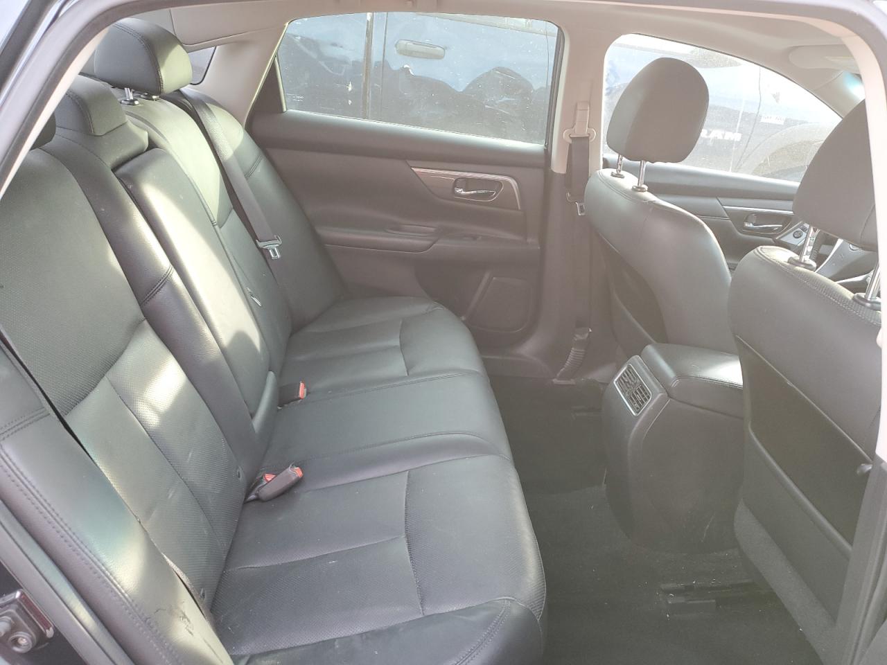 2014 Nissan Altima - Image 10