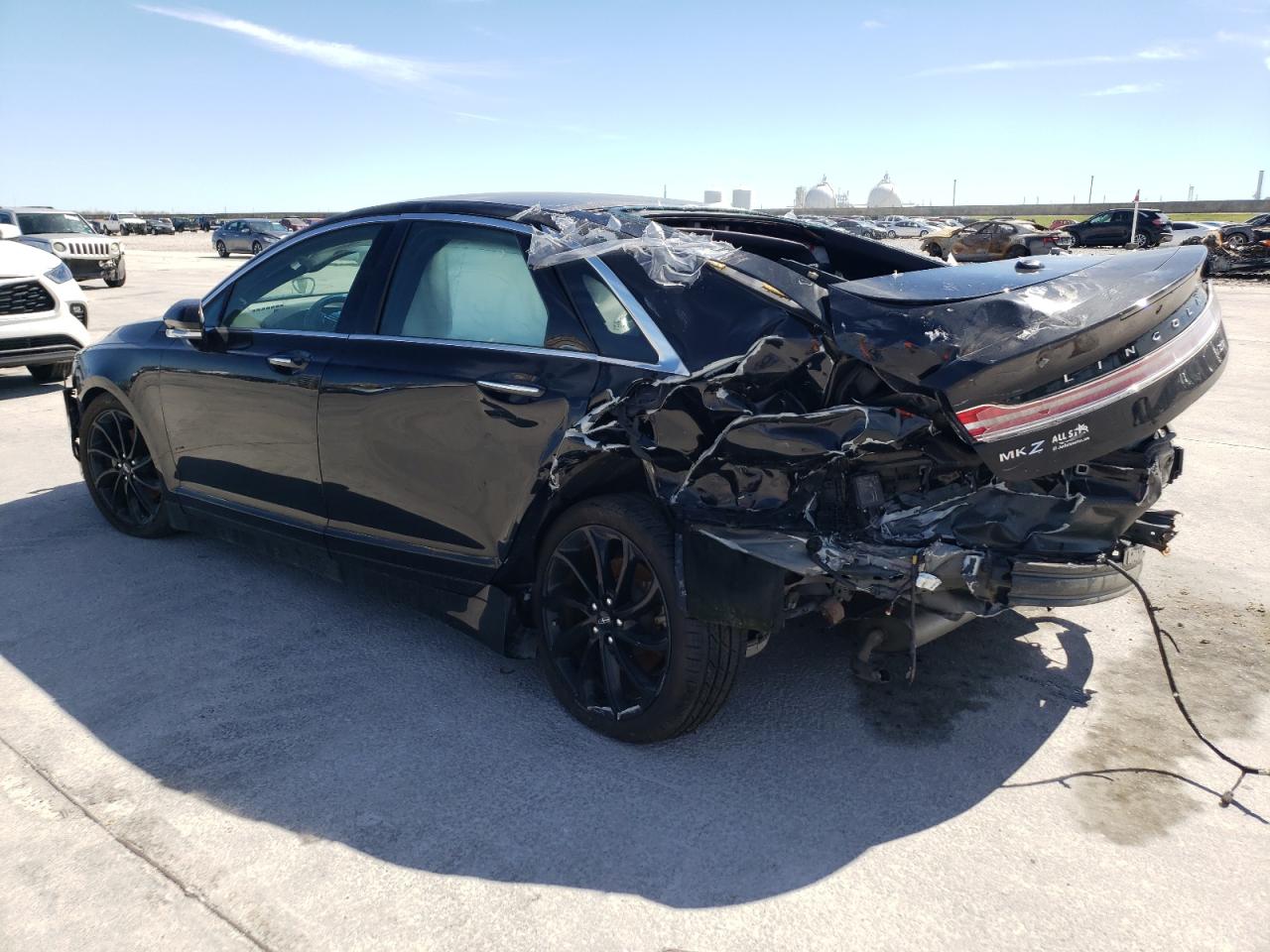 2020 Lincoln MKZ - Image 2