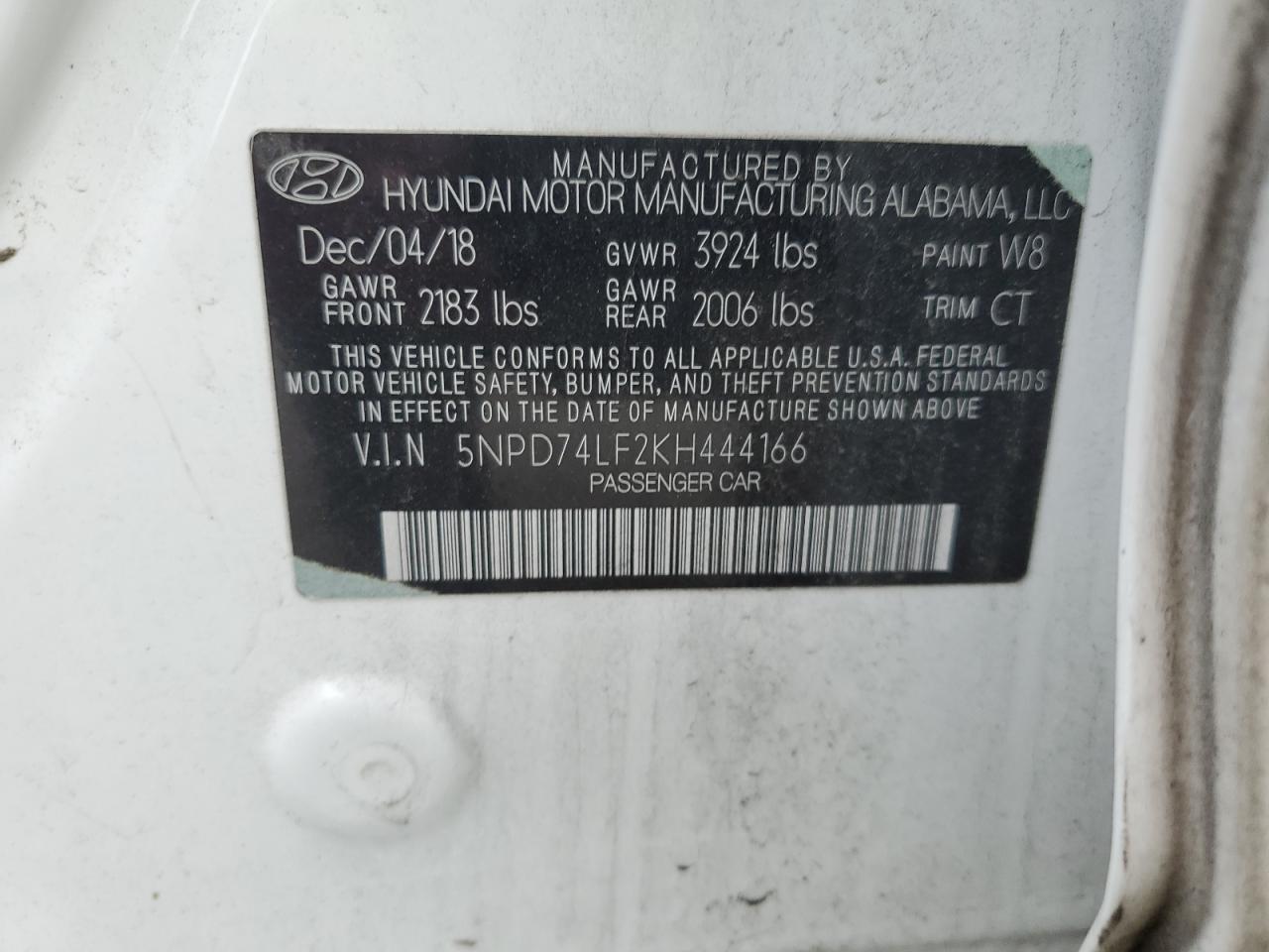 2019 Hyundai Elantra - Image 12