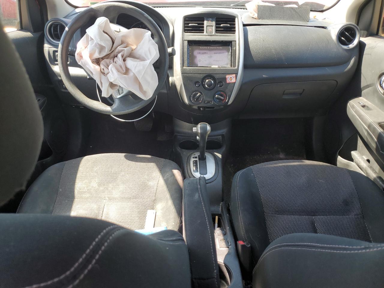 2015 Nissan Versa - Image 8