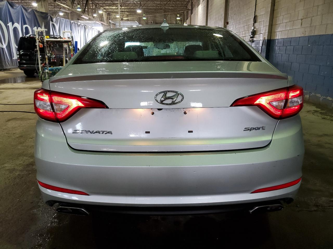 2015 Hyundai Sonata - Image 6