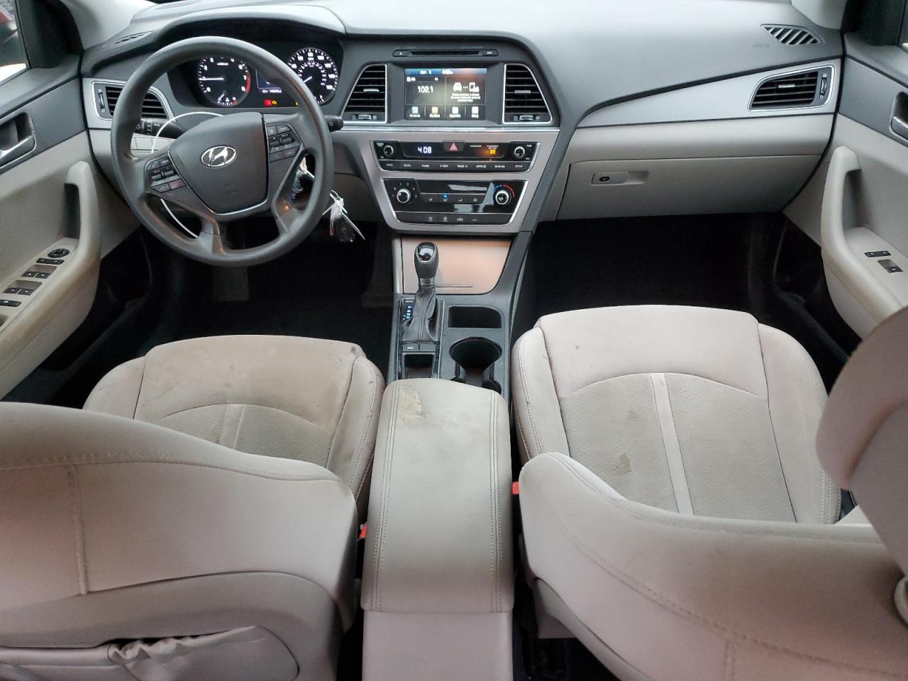 2016 Hyundai Sonata - Image 8