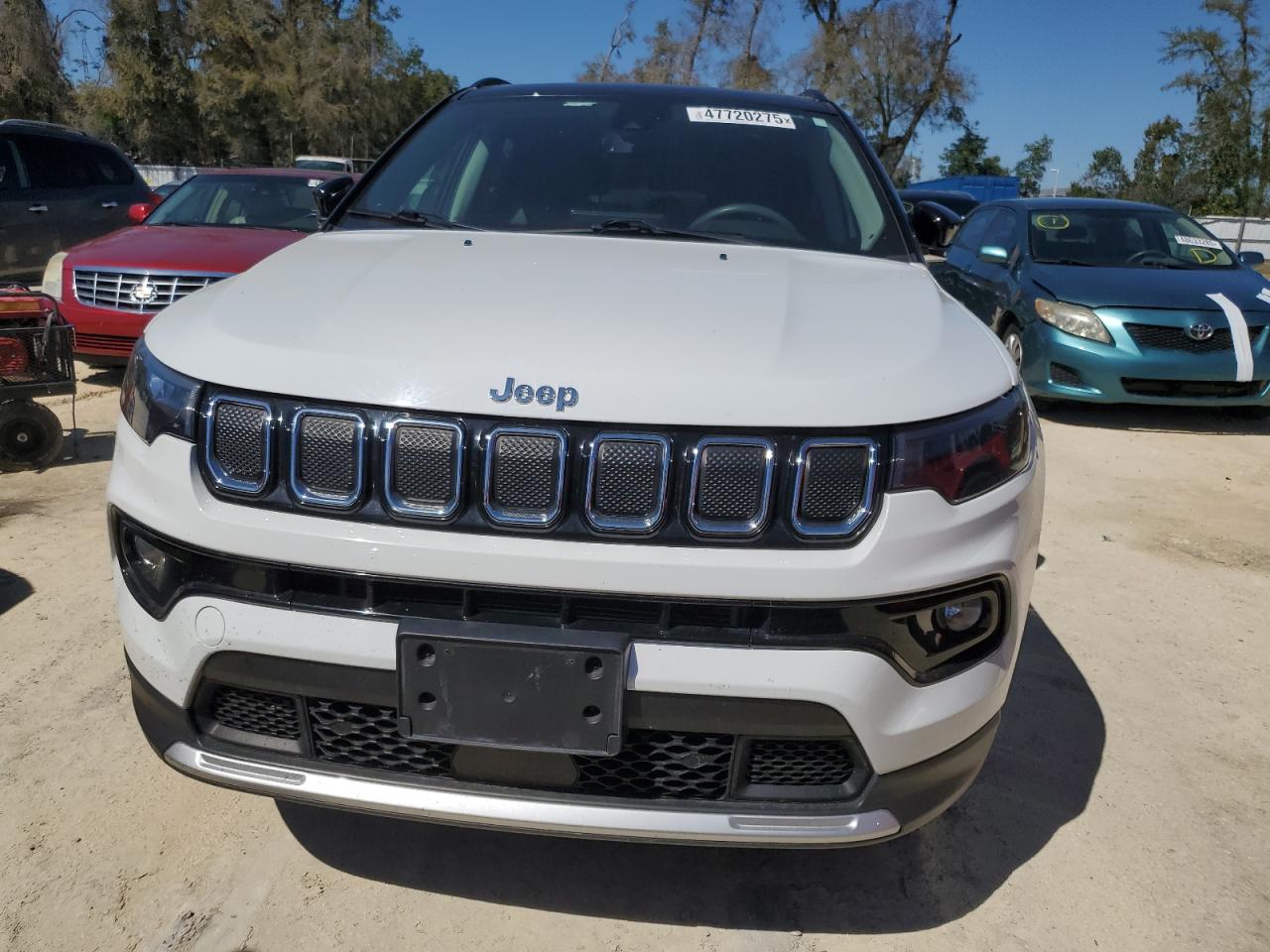 2022 Jeep Compass - Image 5