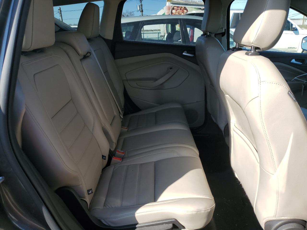 1FMCU9HD2JUC25491 FORD ESCAPE 2018