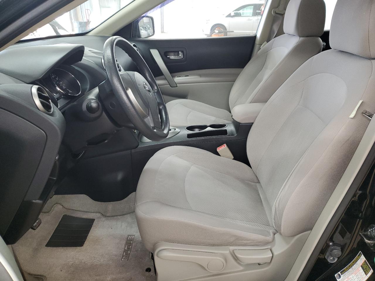 2011 Nissan Rogue S VIN: JNBAS5MT1BW190637 Lot: 49696265