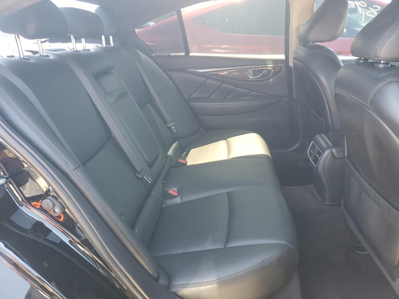 2018 Infiniti Q50 - Image 10