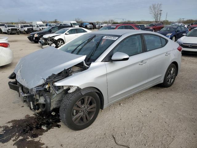  HYUNDAI ELANTRA 2018 Серебристый
