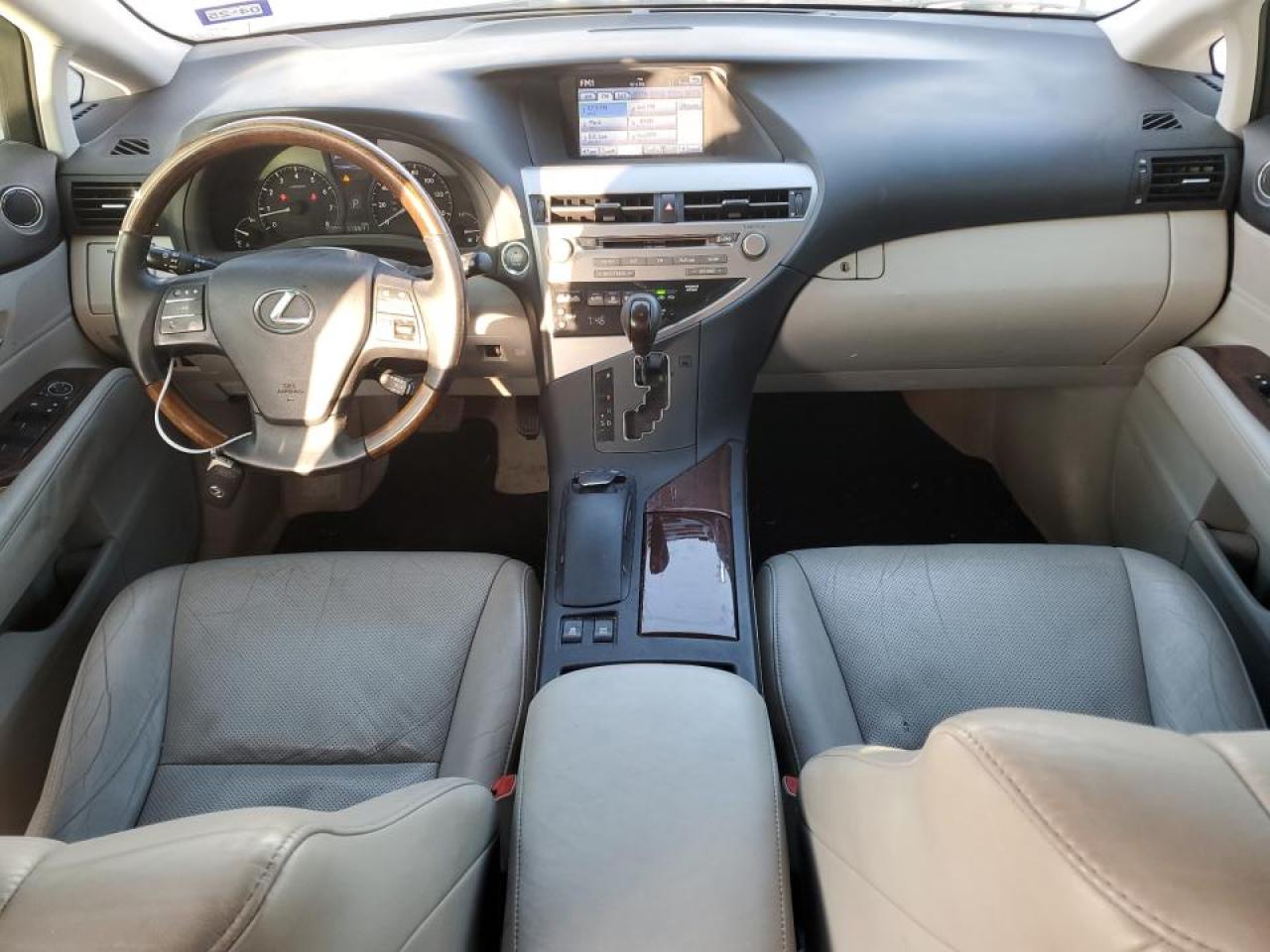2011 Lexus RX - Image 8
