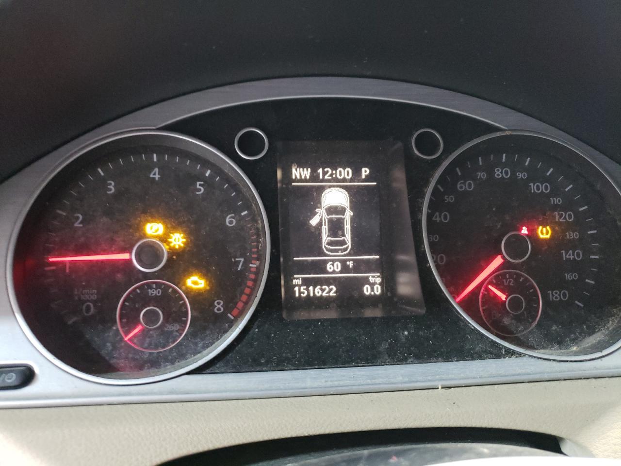 2013 Volkswagen Passat CC - Image 9