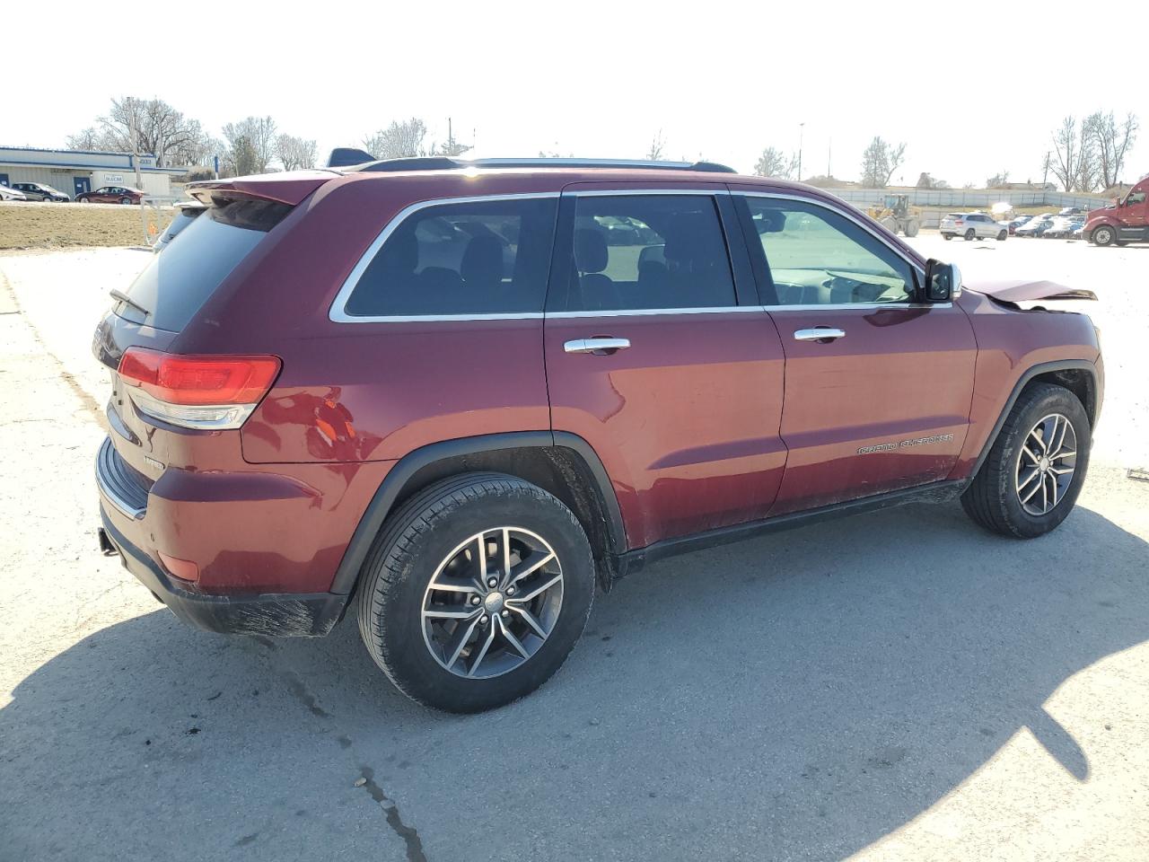 2018 Jeep Grand Cherokee - Image 3