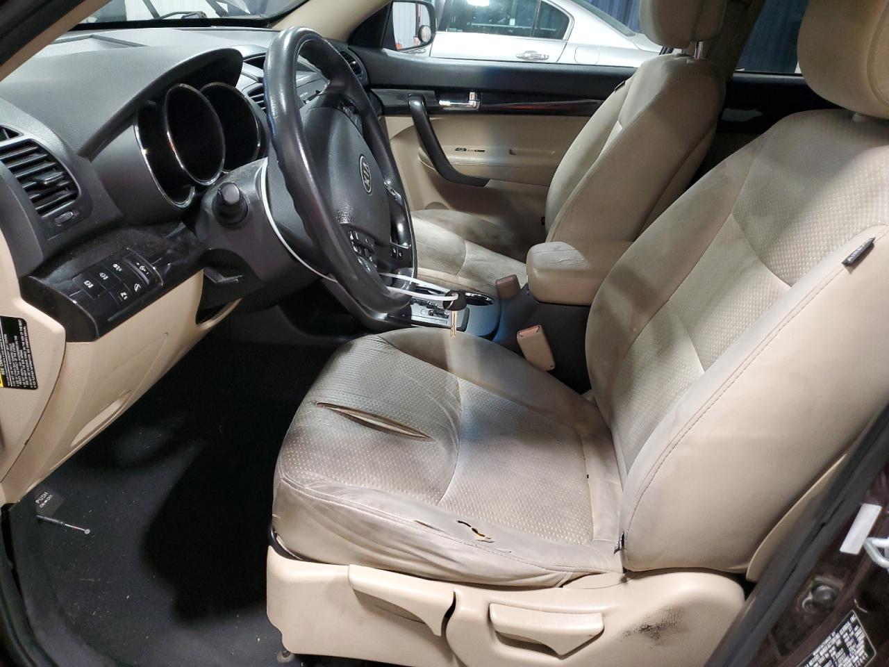2012 Kia Sorento - Image 7