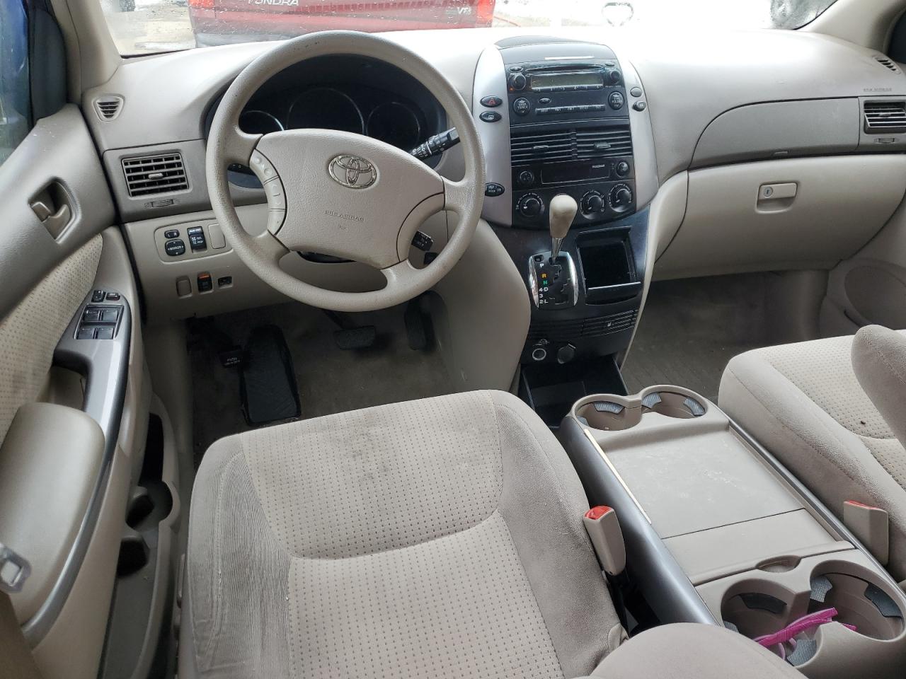 2009 Toyota Sienna - Image 8