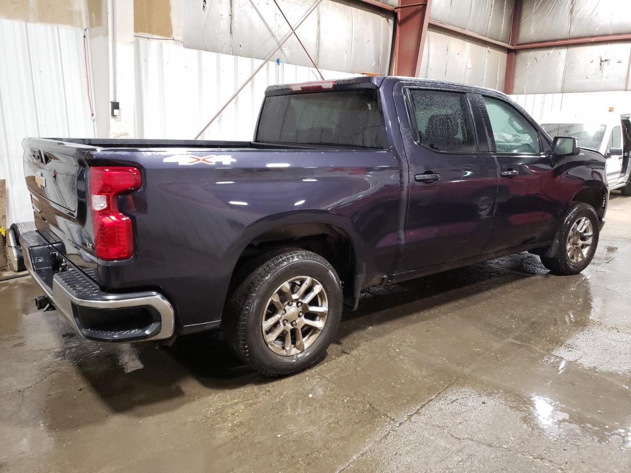 2023 Chevrolet Silverado - Image 3