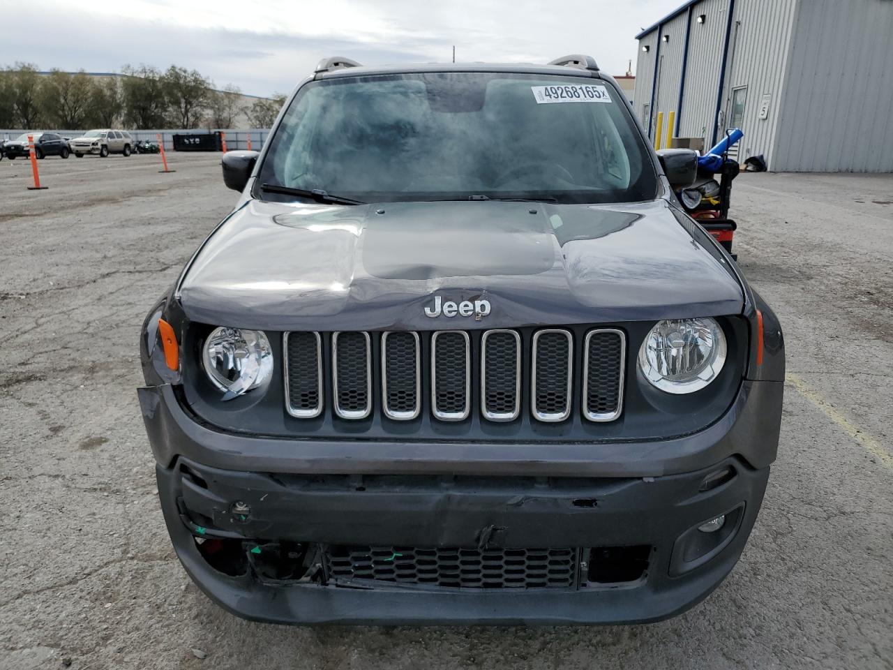 2018 Jeep Renegade - Image 5