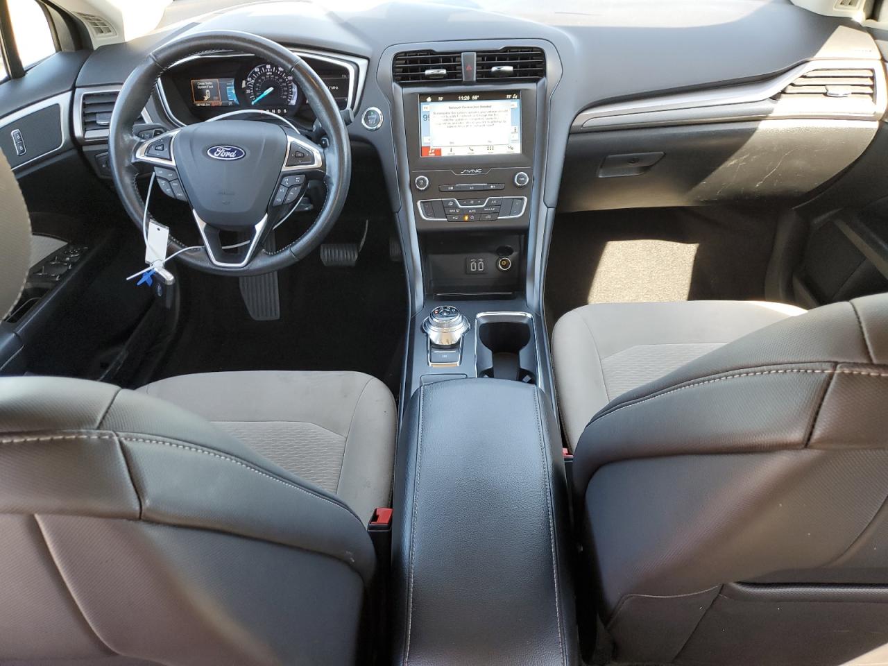 2019 Ford Fusion - Image 8