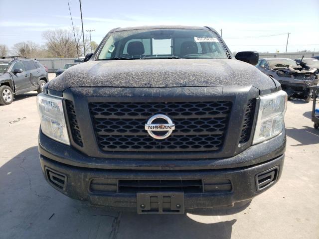  NISSAN TITAN 2017 Чорний