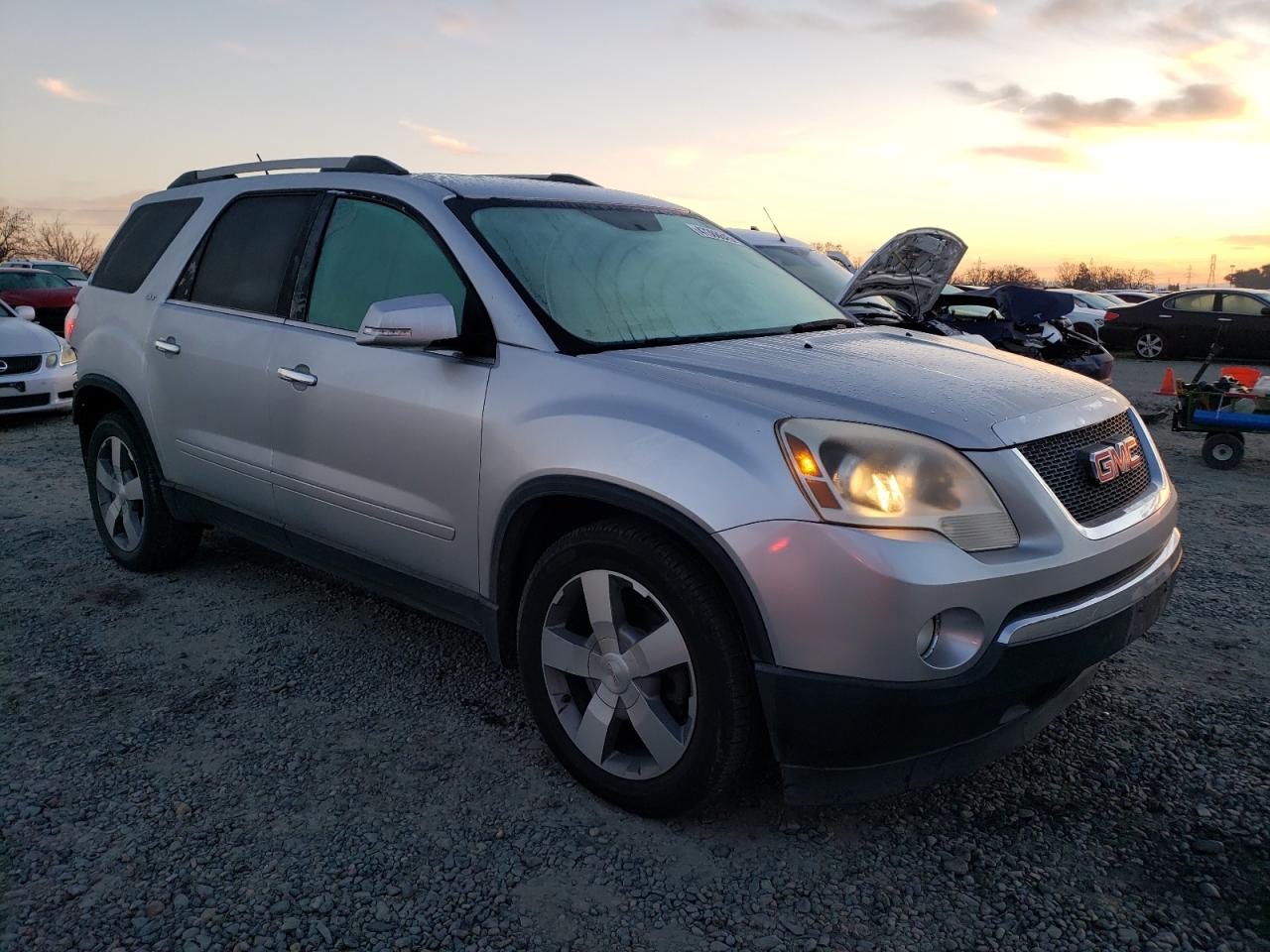 2010 GMC Acadia - Image 4