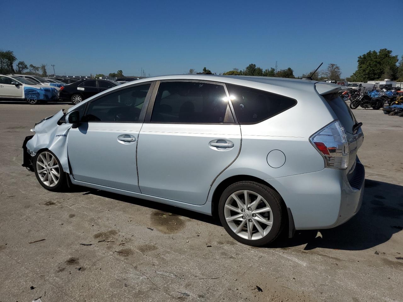 2013 Toyota Prius - Image 2