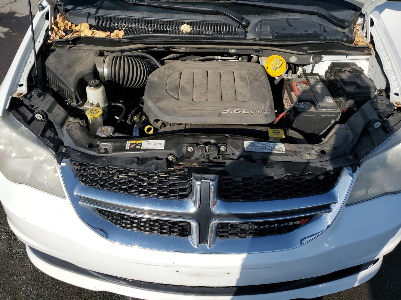 2014 Dodge Caravan - Image 12