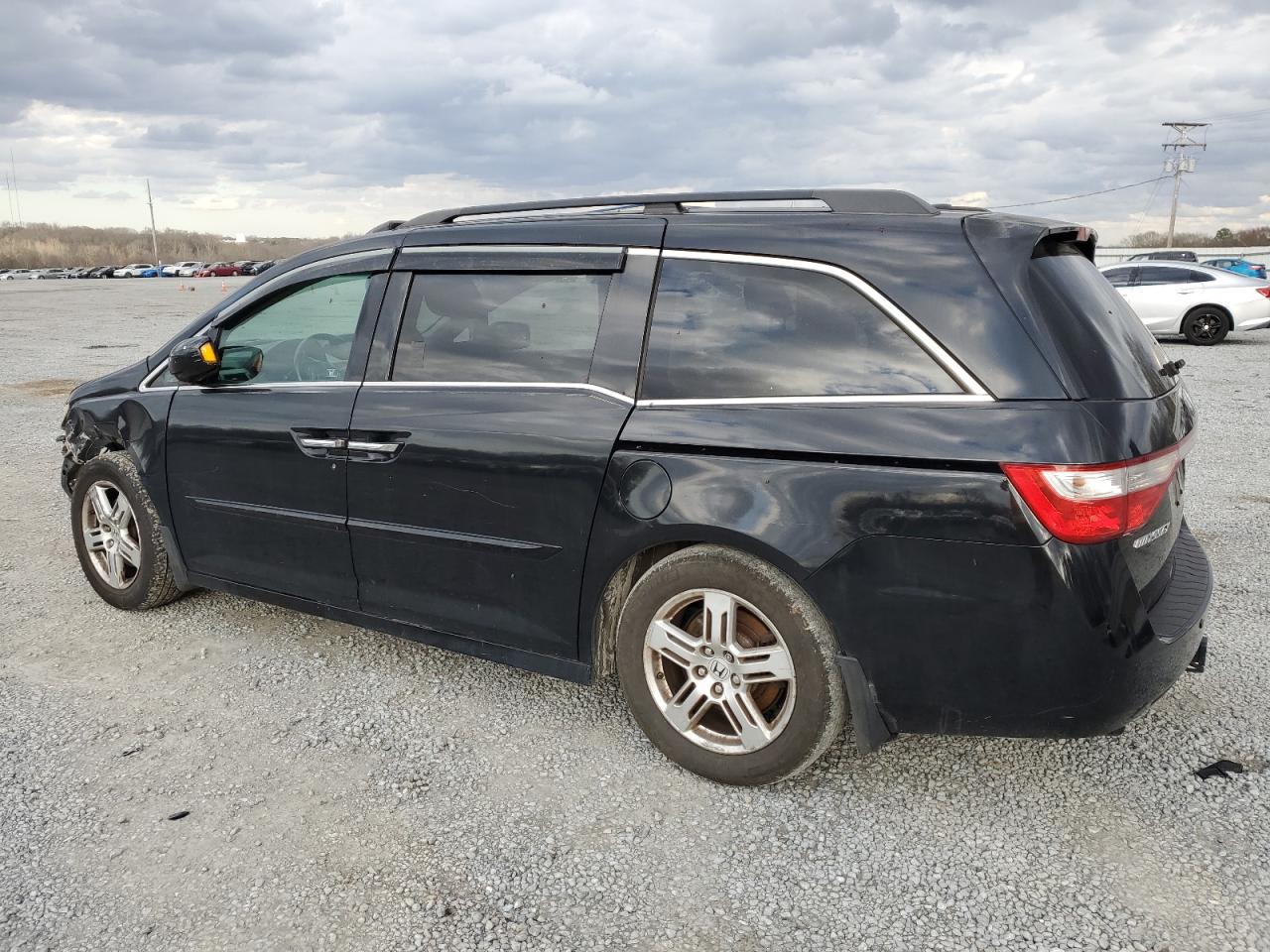 2012 Honda Odyssey - Image 2